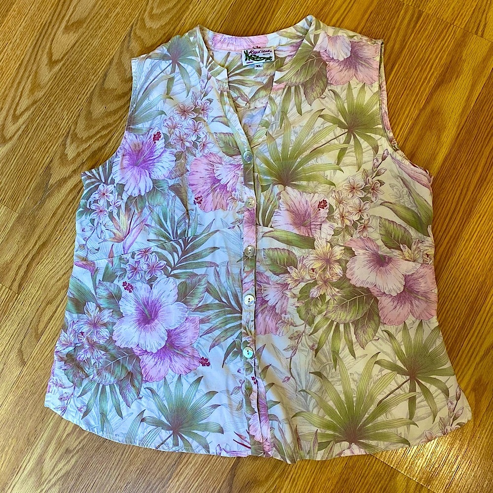🌺🦜Tropic Vibes 🍹 Hawaiian floral print blouse S/M - Picture 4 of 16